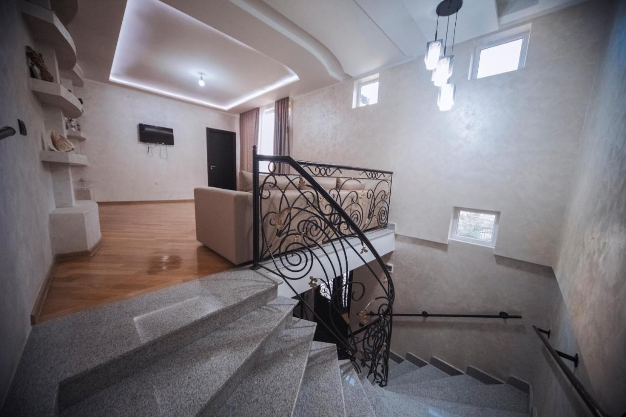 קוטאיסי Makos Guest House מראה חיצוני תמונה