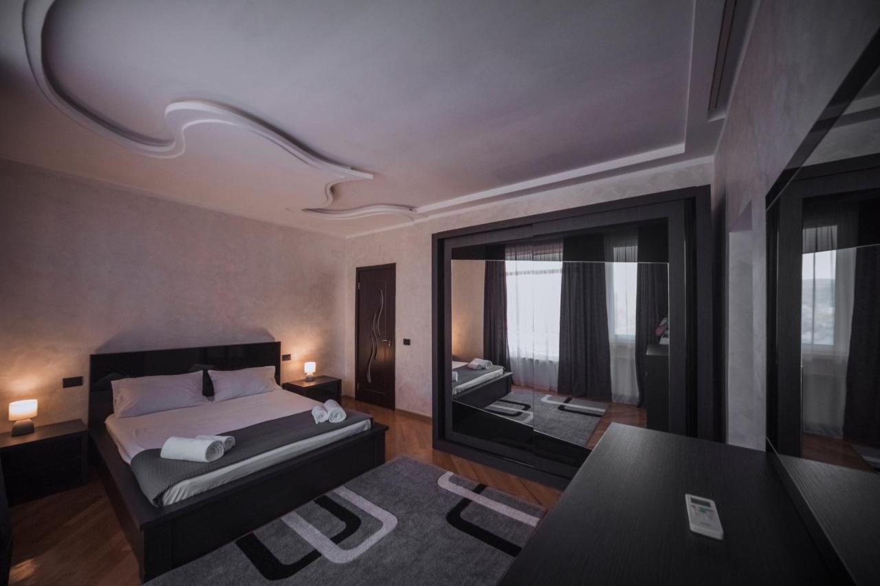 קוטאיסי Makos Guest House מראה חיצוני תמונה