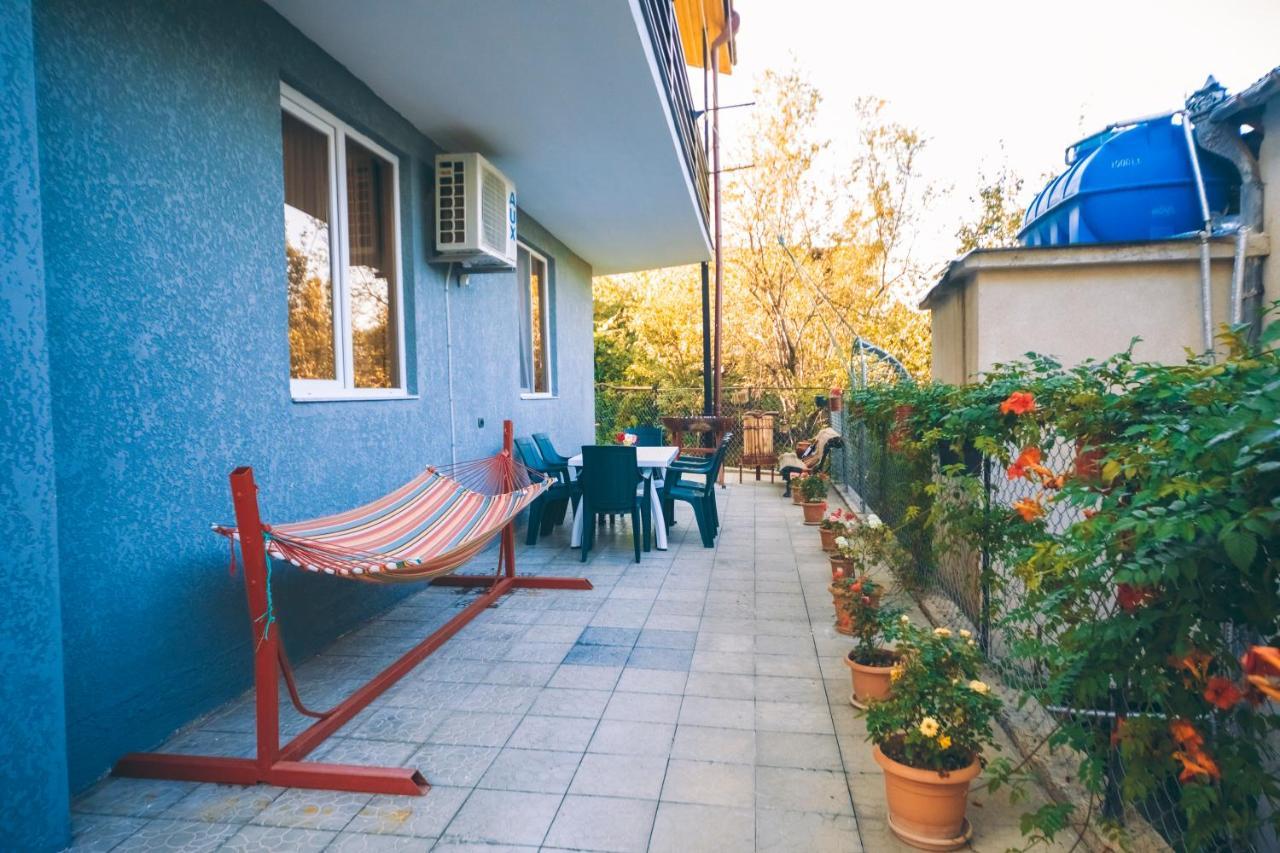 קוטאיסי Makos Guest House מראה חיצוני תמונה