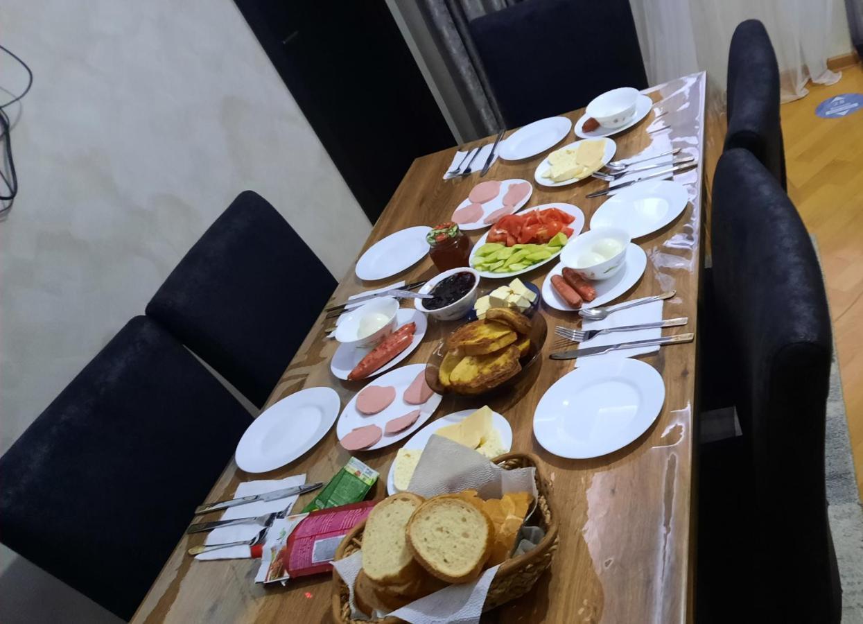 קוטאיסי Makos Guest House מראה חיצוני תמונה