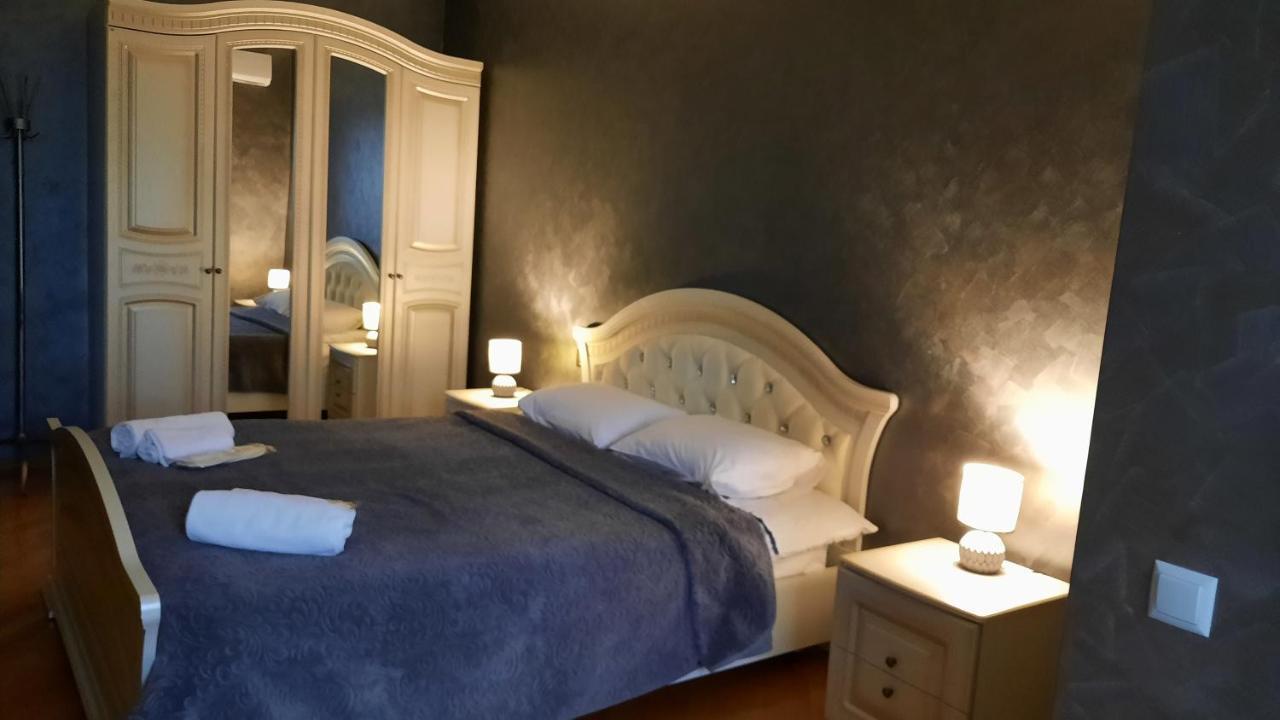 קוטאיסי Makos Guest House מראה חיצוני תמונה