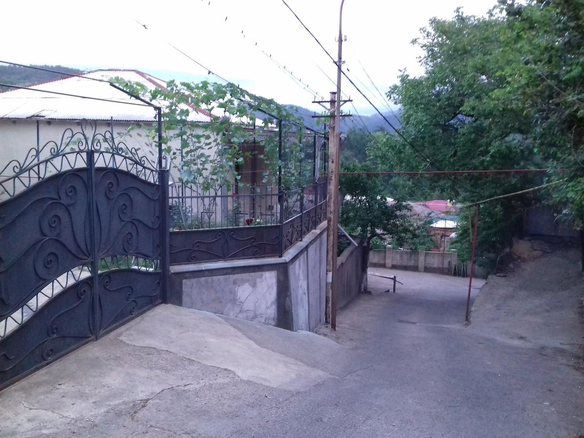 קוטאיסי Makos Guest House מראה חיצוני תמונה