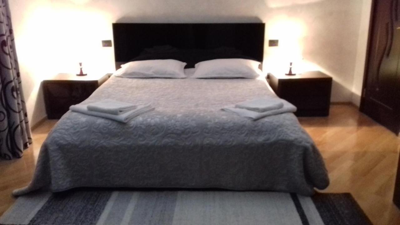 קוטאיסי Makos Guest House מראה חיצוני תמונה